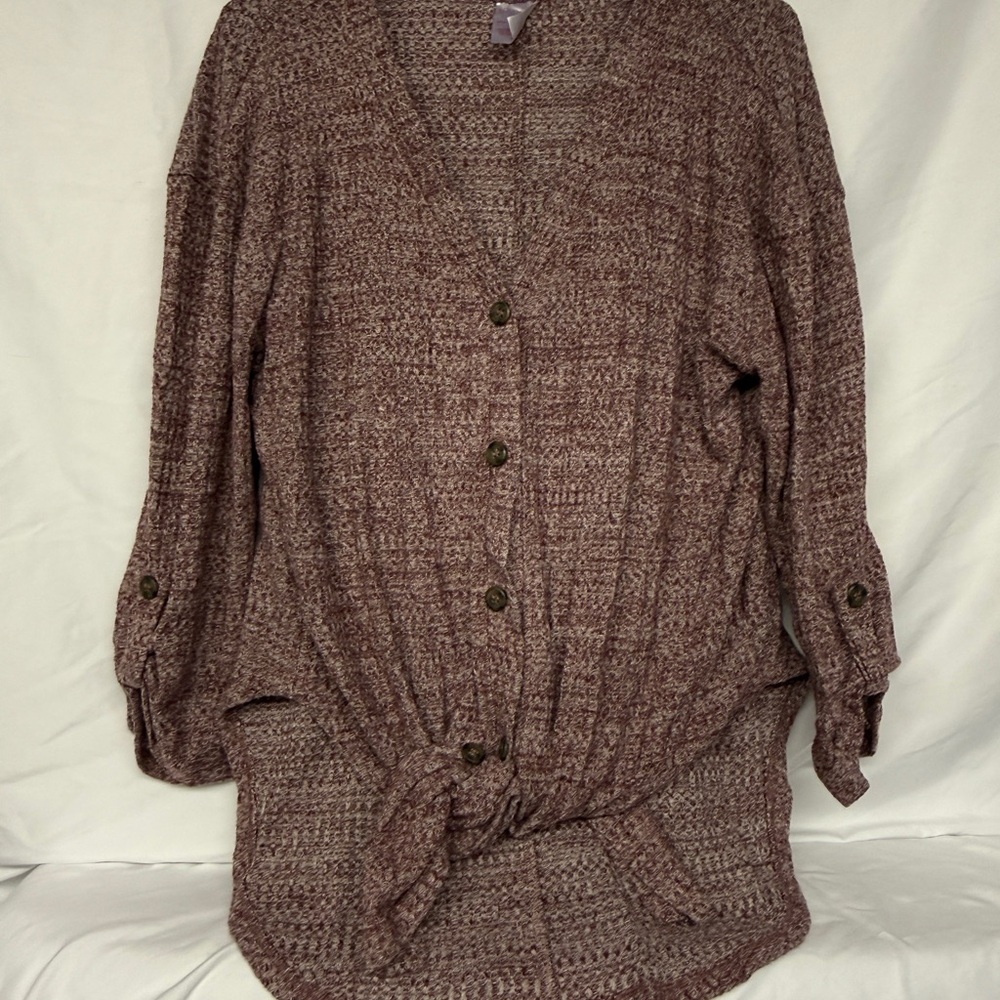 No Boundaries Women's Size Large  Maroon Button-Up Cardigan